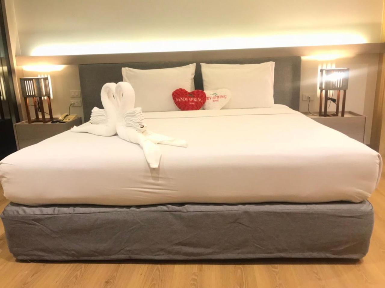 Sandy Spring Hotel Pattaja Kültér fotó