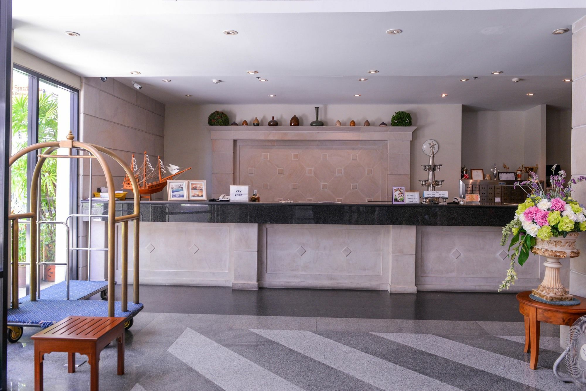 Sandy Spring Hotel Pattaja Kültér fotó